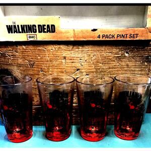 Walking Dead Glass Set 4 Pack Pint 16 oz Zombies 2013 AMC New Free Shipping